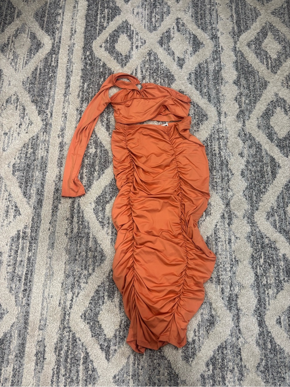 SHEIN Rust One-Shoulder Ruched Bodycon Dress - Picture 3 of 3